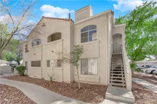 Photo #1: 2682898 Listing