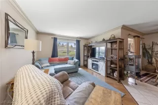 Photo #3: 2682913 Listing