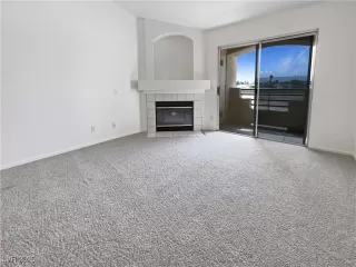 Photo #2: 2682918 Listing