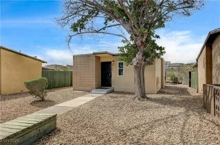 Photo #1: 2682952 Listing 