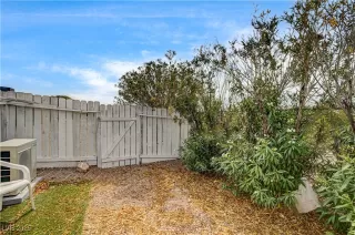 Photo #3: 2682952 Listing 