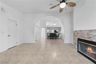 Photo #3: 2682967 Listing