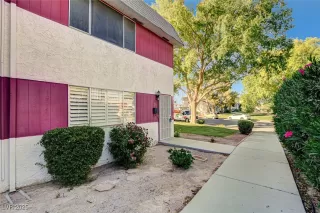 Photo #1: 2682985 Listing