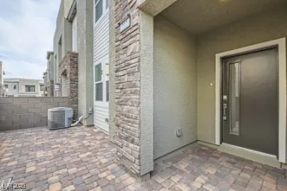 MLS: 2683006 Condo For Sale