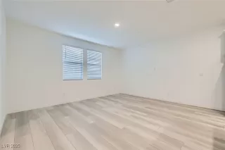 Photo #4: 2683006 Listing 