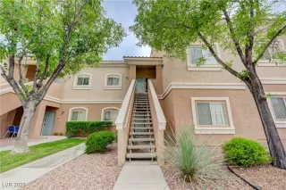 Photo #3: 2683020 Listing