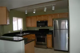 Photo #1: 2683070 Listing 