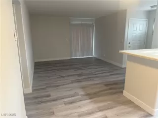 Photo #4: 2683075 Listing 