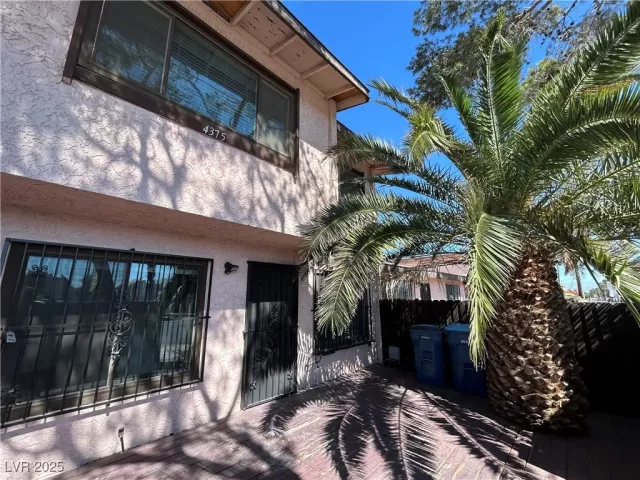 MLS: 2683079 Condo For Sale