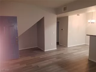 Photo #4: 2683092 Listing 