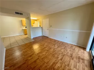 Photo #5: 2683108 Listing 