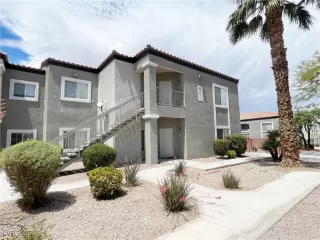 Photo #1: 2683112 Listing 