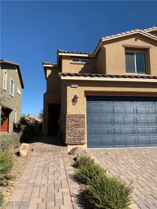 Photo #1: 2683130 Listing 