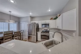 Photo #4: 2683161 Listing 