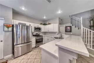 Photo #6: 2683161 Listing 