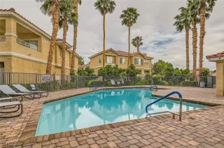 Photo #1: 2683162 Listing