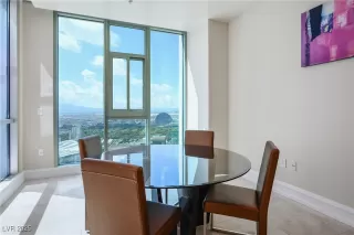 Photo #5: 2683196 Listing