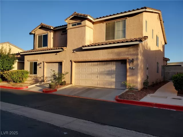 MLS: 2683227 Condo For Sale