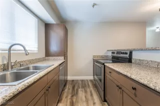 Photo #4: 2683258 Listing 