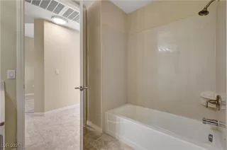 Photo #5: 2683261 Listing