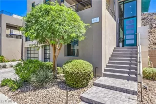 Photo #2: 2683264 Listing 