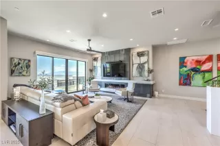 Photo #5: 2683264 Listing 