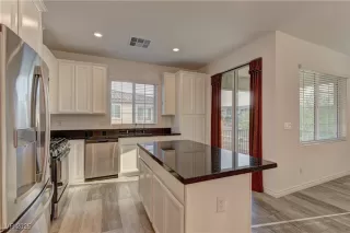 Photo #5: 2683285 Listing 