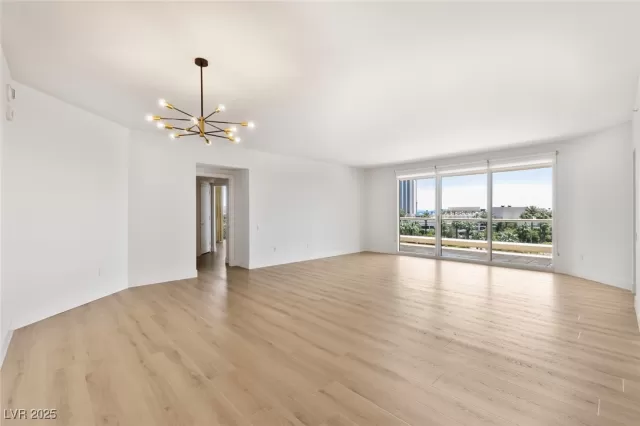 MLS: 2683313 Condo For Sale