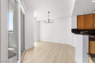 Photo #6: 2683313 Listing 