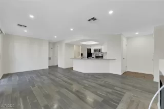 Photo #4: 2683327 Listing 