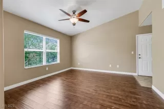 Photo #2: 2683376 Listing 