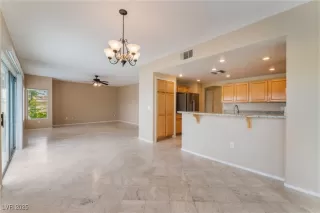 Photo #6: 2683387 Listing 