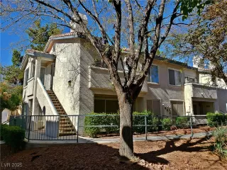 Photo #1: 2683402 Listing 