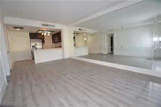 Photo #1: 2683416 Listing 
