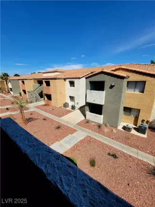 Photo #1: 2683428 Listing