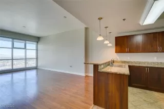 Photo #1: 2683441 Listing 