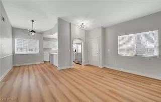 Photo #4: 2683450 Listing 