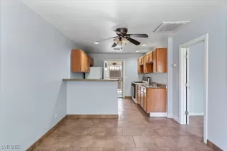 Photo #2: 2683460 Listing 