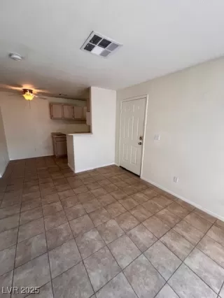 Photo #6: 2683472 Listing 