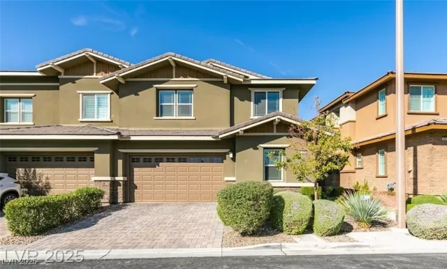 MLS: 2683474 Condo For Sale