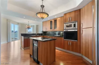 Photo #5: 2683483 Listing