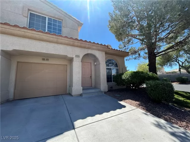 MLS: 2683495 Condo For Sale