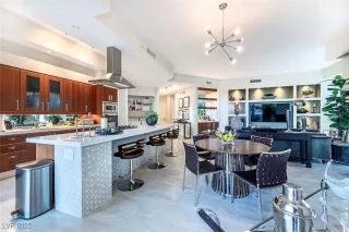 Photo #1: 2683516 Listing 