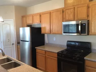 Photo #5: 2683518 Listing 