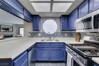 Photo #6: 2683528 Listing 