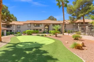 Photo #1: 2683533 Listing 