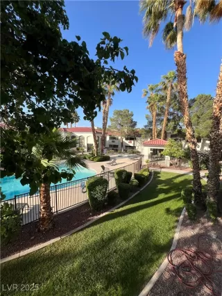 Photo #1: 2683594 Listing 