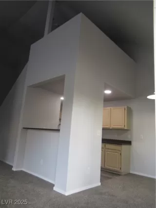 Photo #2: 2683596 Listing 