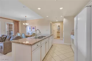 Photo #5: 2683597 Listing 