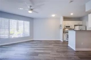 Photo #4: 2683601 Listing 